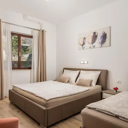 Guest house Deskovic Moscenicka Draga