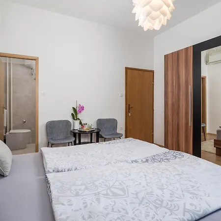 Guest house Deskovic Moscenicka Draga