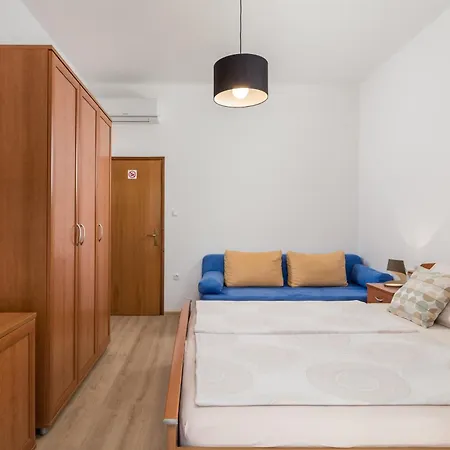 Deskovic Guest house Moscenicka Draga